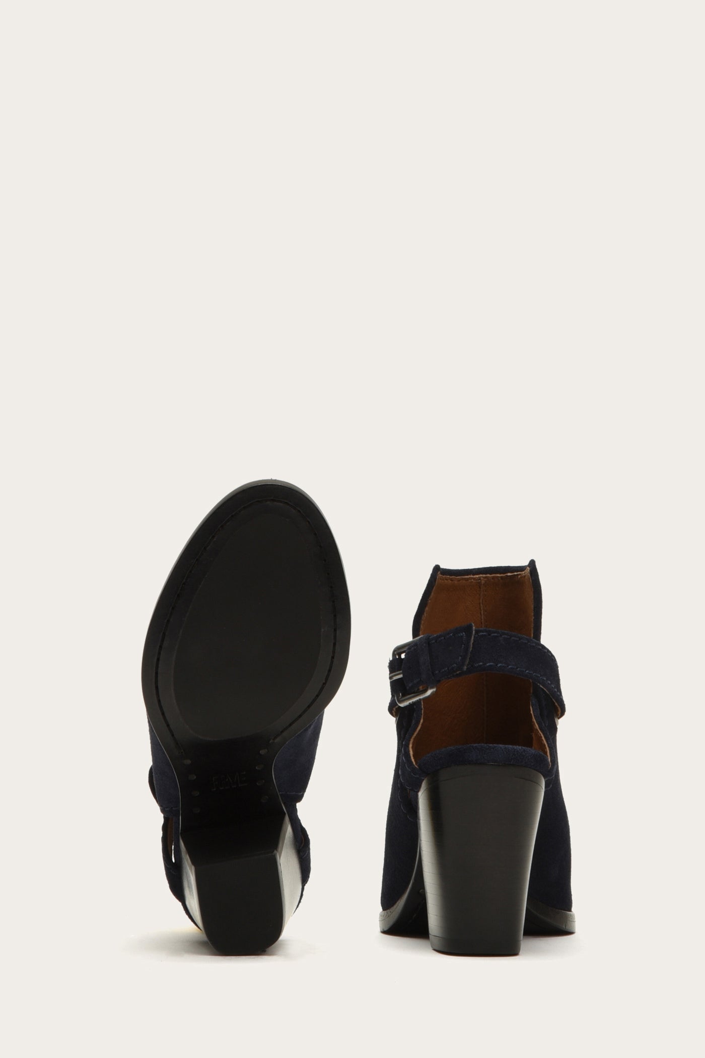 Dani Shield Sling - Pre-Loved - Image 4
