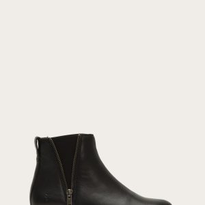 Carly Zip Chelsea - Pre-Loved