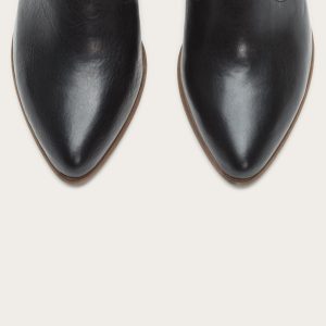 Reina Bootie - Pre-Loved