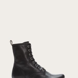 Veronica Combat - Frye Found