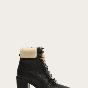 Addie Hiker - Pre-Loved