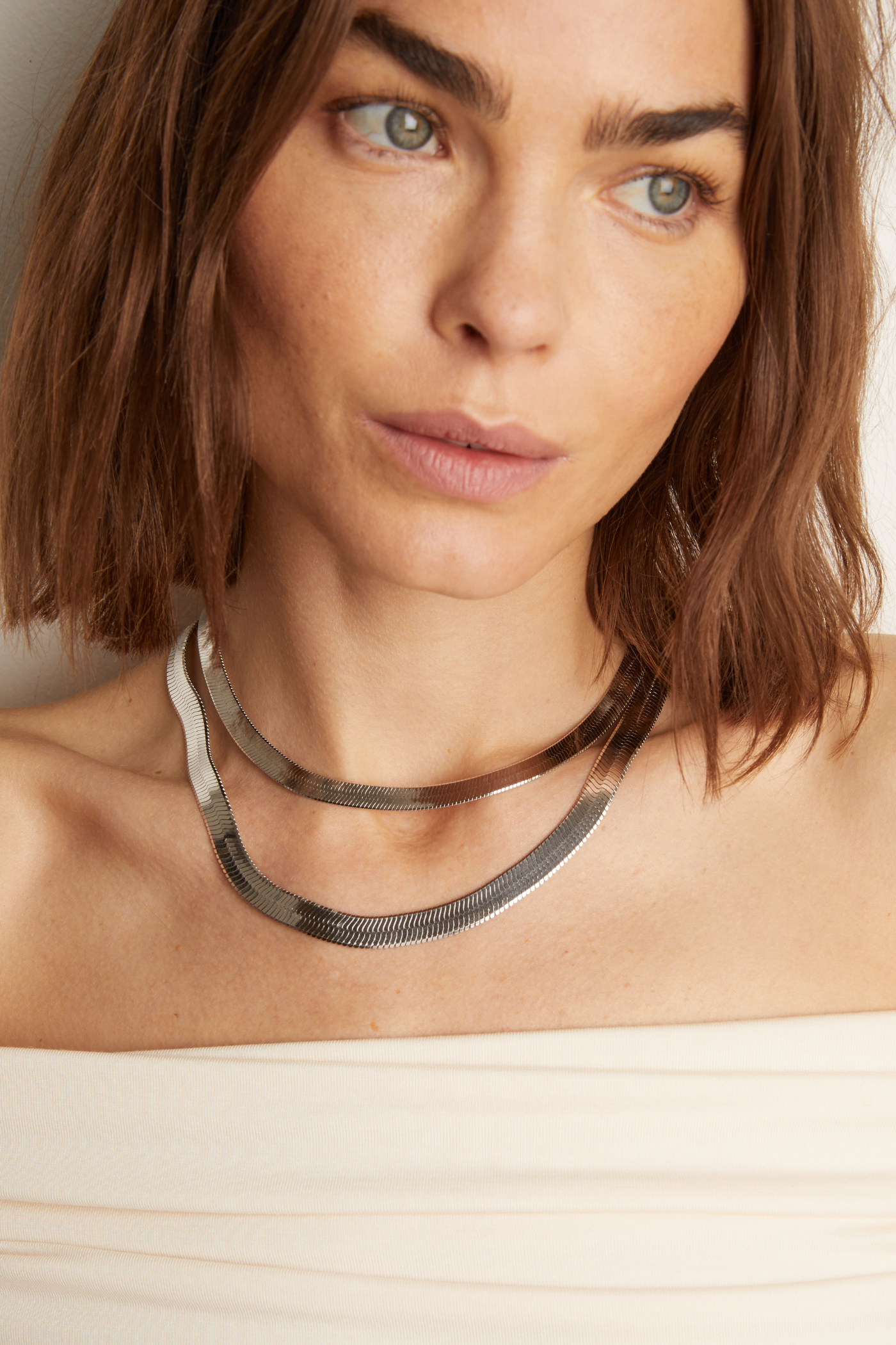Aurate x Frye: Bold Herringbone Necklace - Image 2