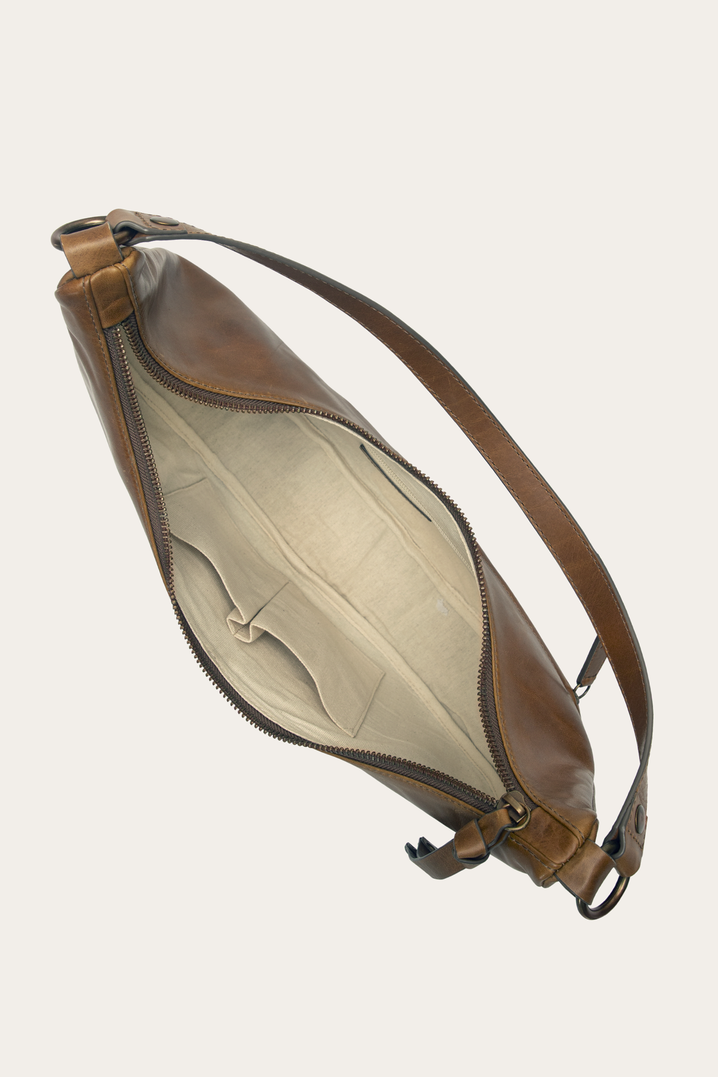 Melissa Crescent Hobo - Image 8