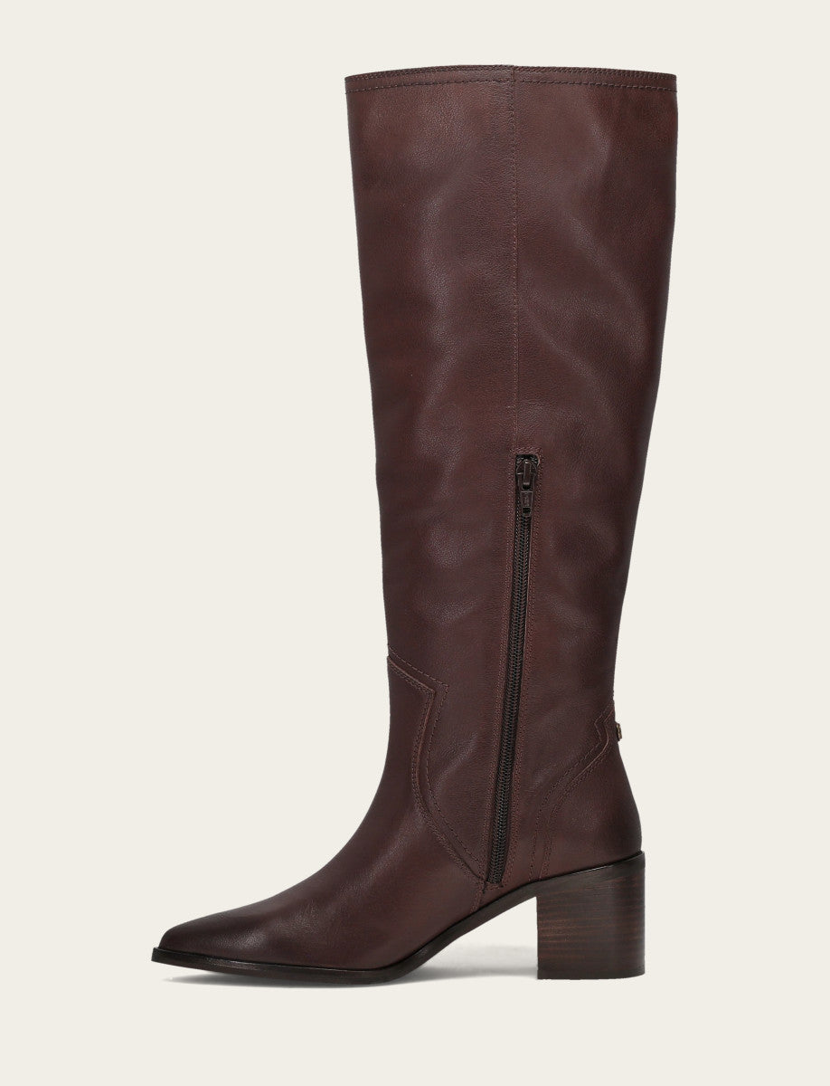 Sadie Softy Tall - Pre-Loved - Image 3
