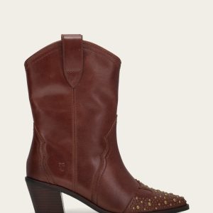 Sara Wingtip Stud