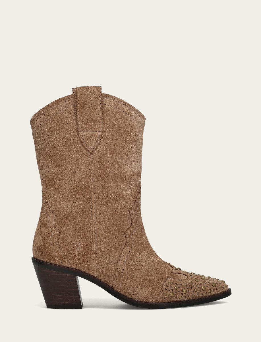 Sara Wingtip Stud